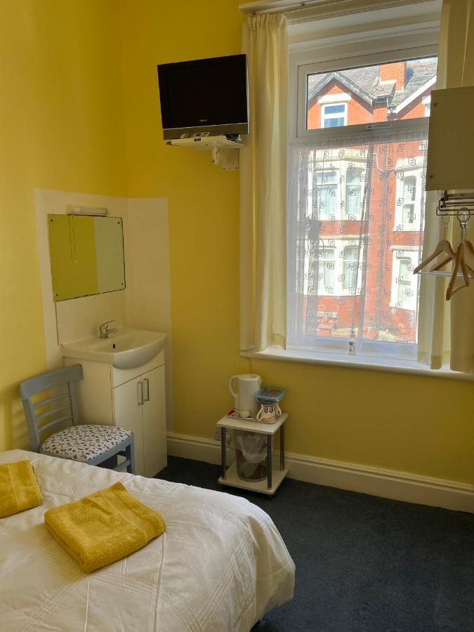 Glenroyd Guesthouse 黑潭 外观 照片